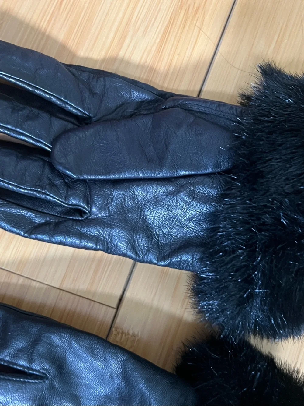 Classic Black Leather Gloves with Faux Fur Cuffs